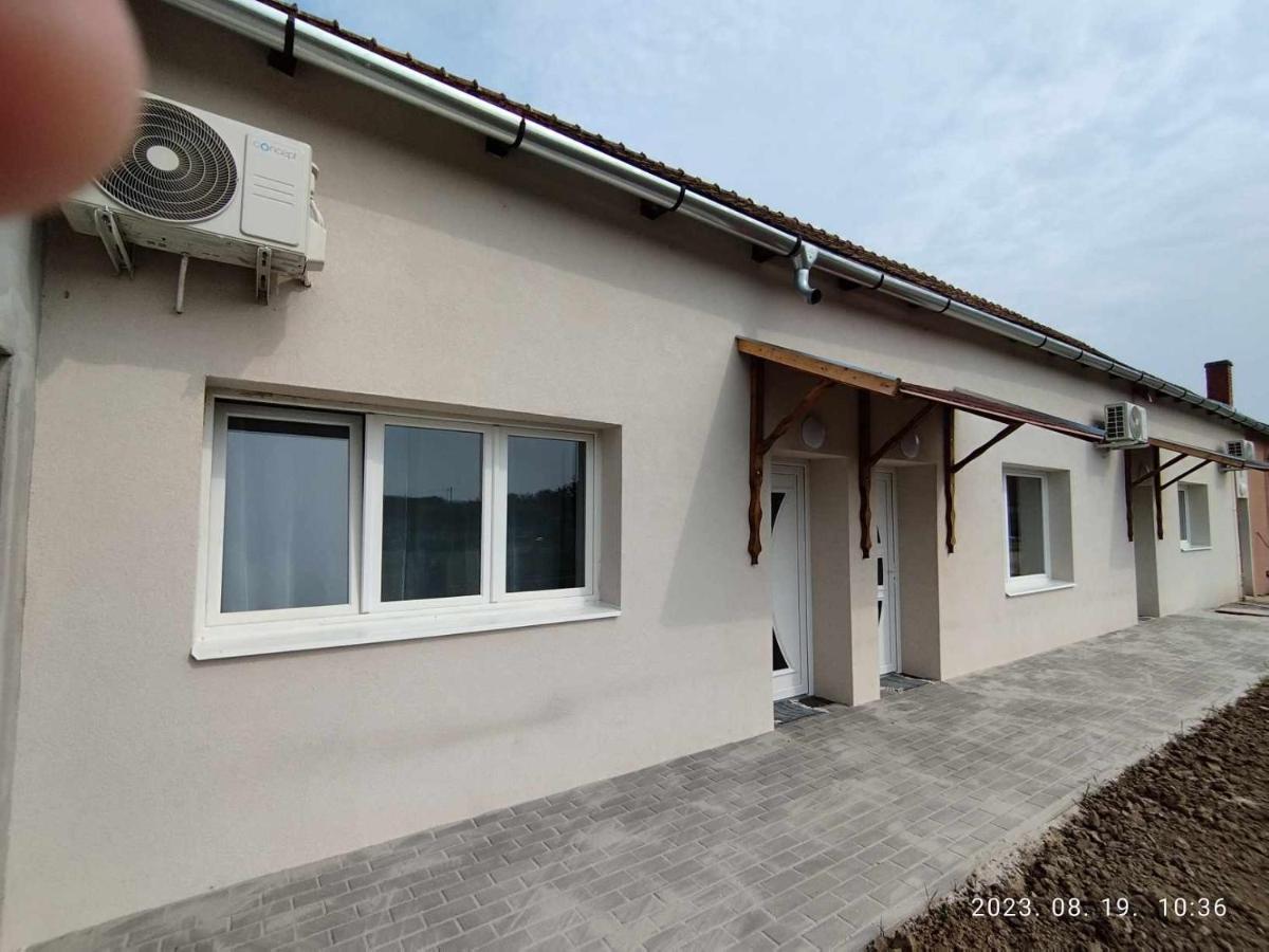 Aba-Boebe Vendeghaz Appartement Zalaszentivan Buitenkant foto