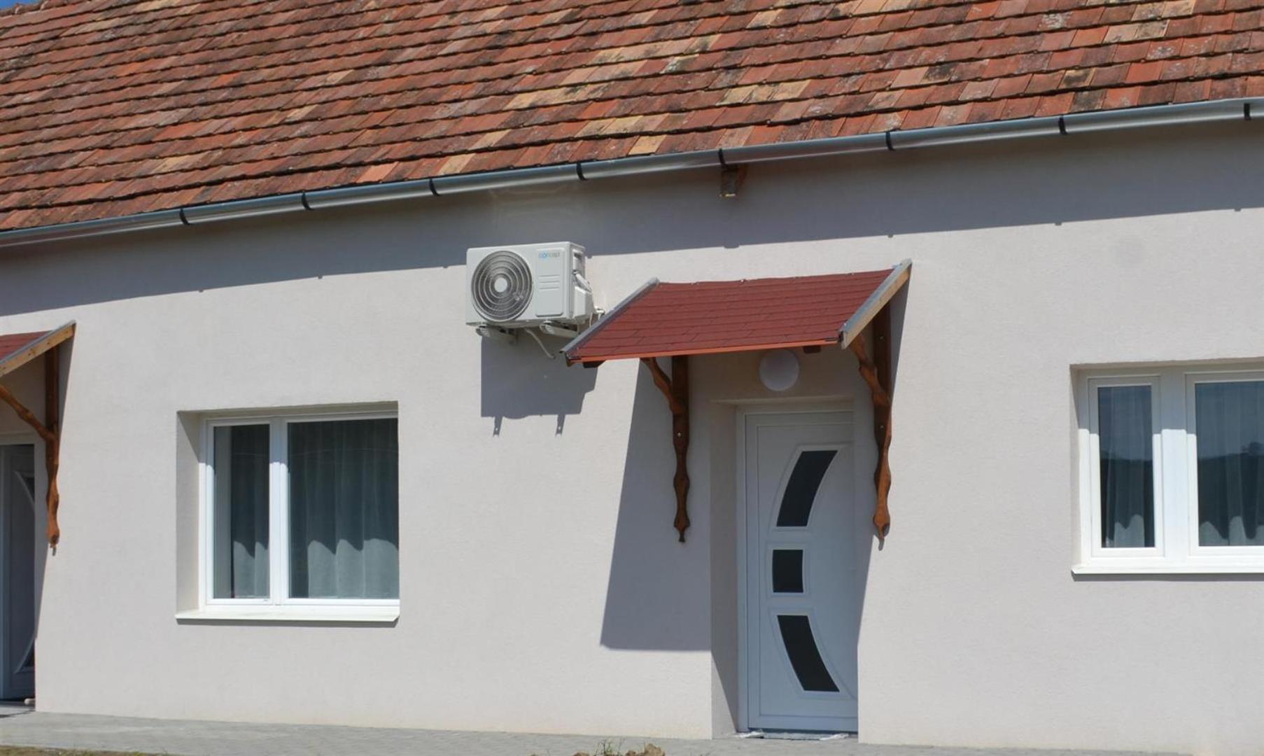 Aba-Boebe Vendeghaz Appartement Zalaszentivan Buitenkant foto